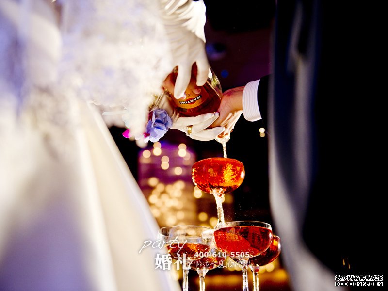 婚礼策划摆放香槟塔的注意事项