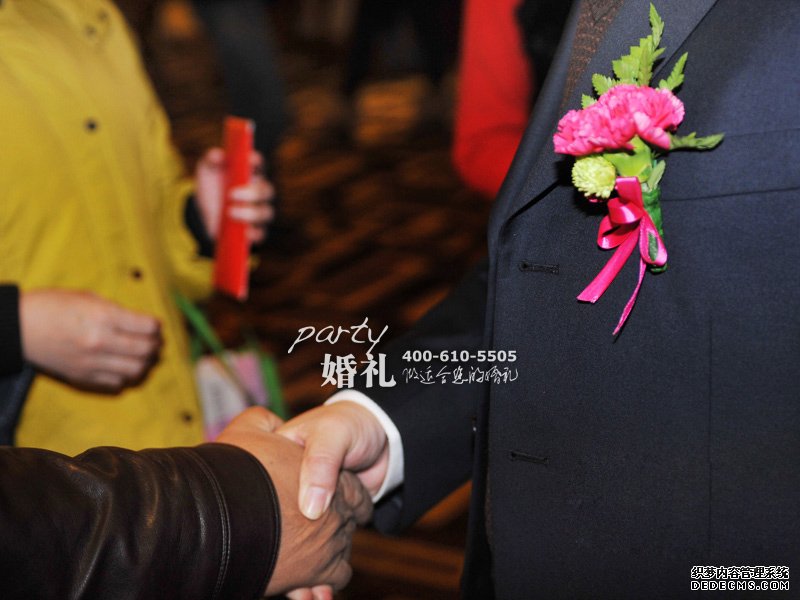 新人婚礼上送给爸妈最真诚的礼物